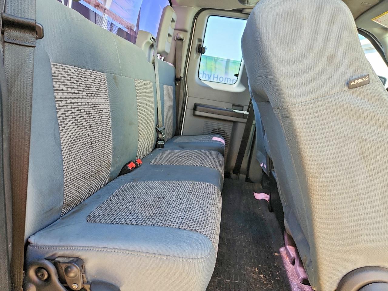 2015 Ford F350 Super Duty Utility / Service Truck