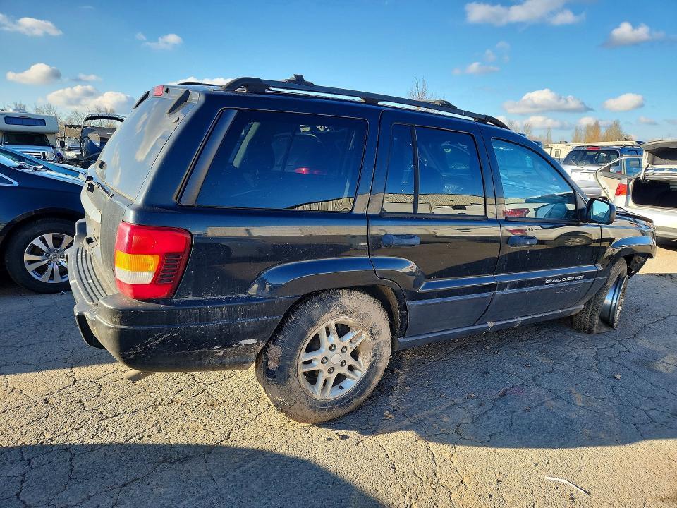 2004 Jeep Cherokee