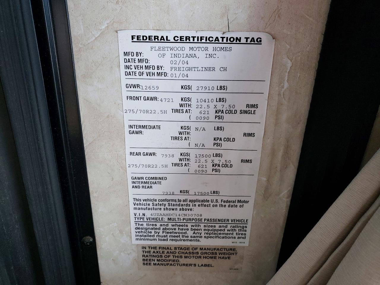 2004 Freightliner Chassis XC RV