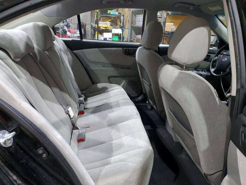 2010 KIA Optima lx
