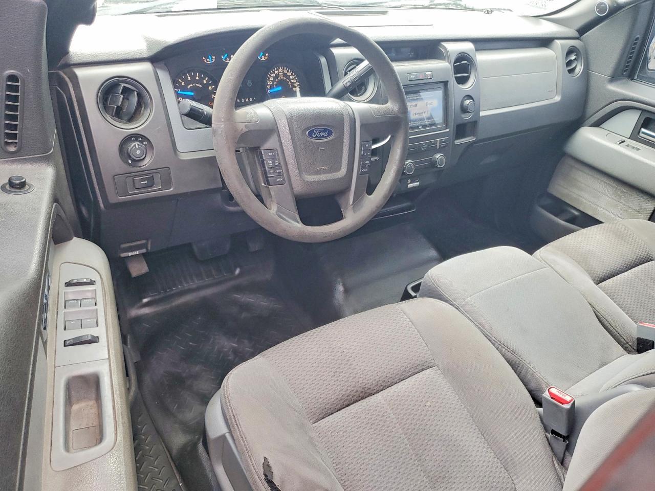 2013 Ford F150 Super cab