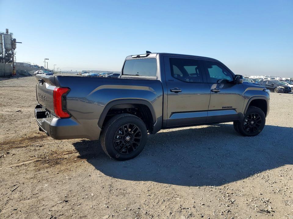 2026 Toyota Tundra Limited HV