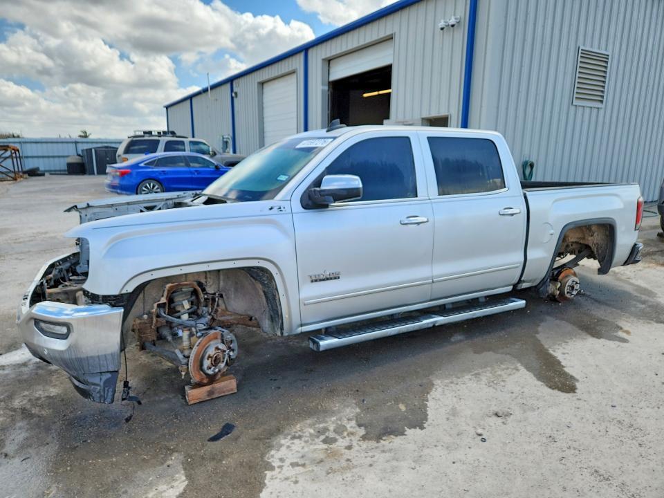 2018 GMC Sierra K1500 SLT