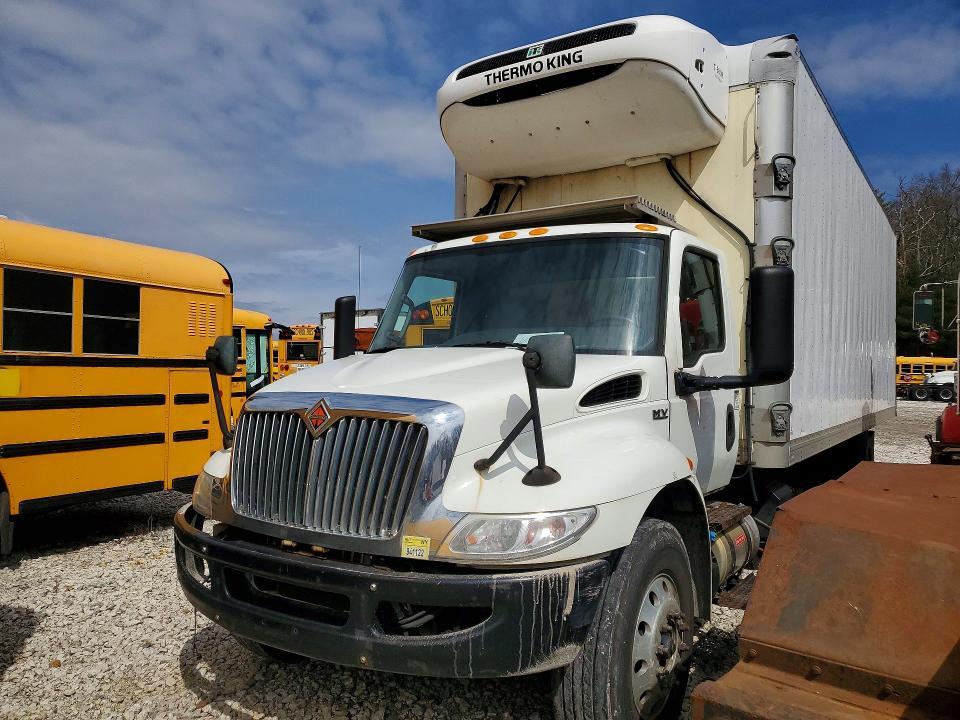 2020 International MV607 Refrigerated BOX Truck