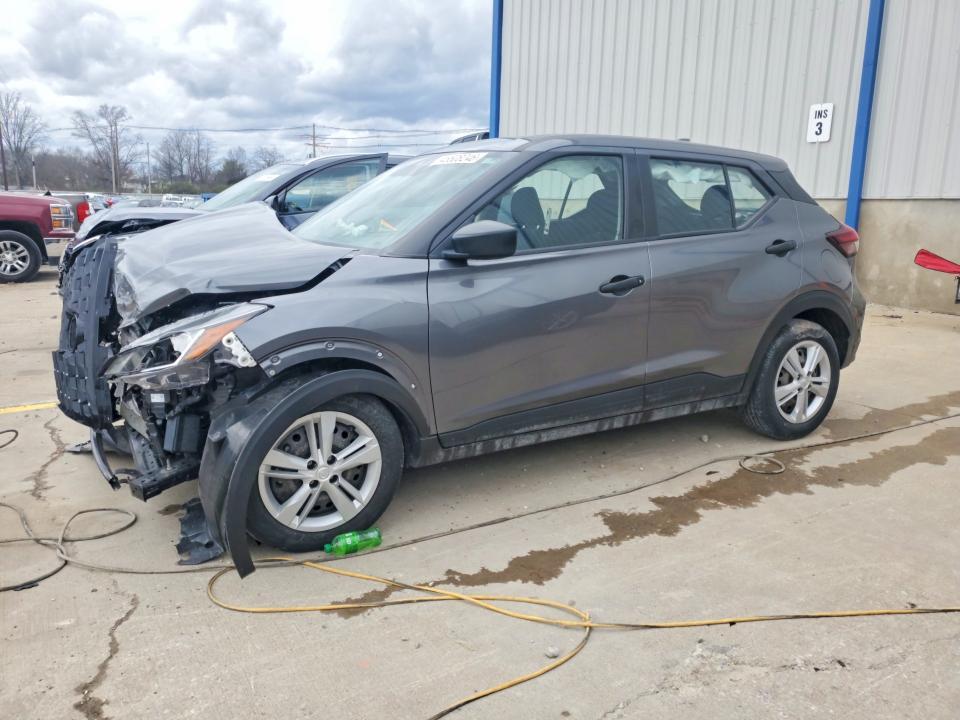 2024 Nissan Kicks s