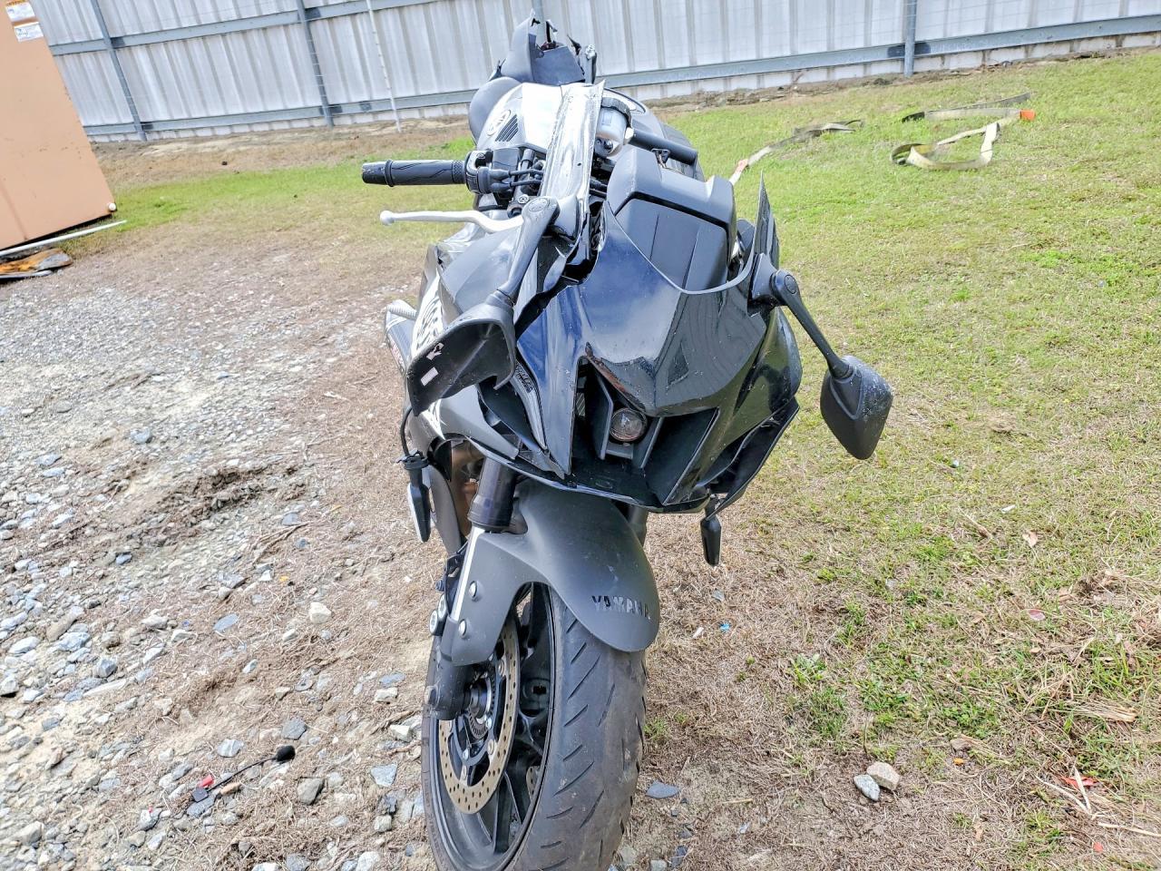 2024 Yamaha YZFR7
