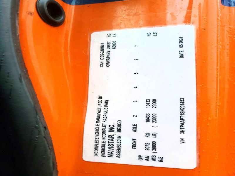 2025 International Hx520