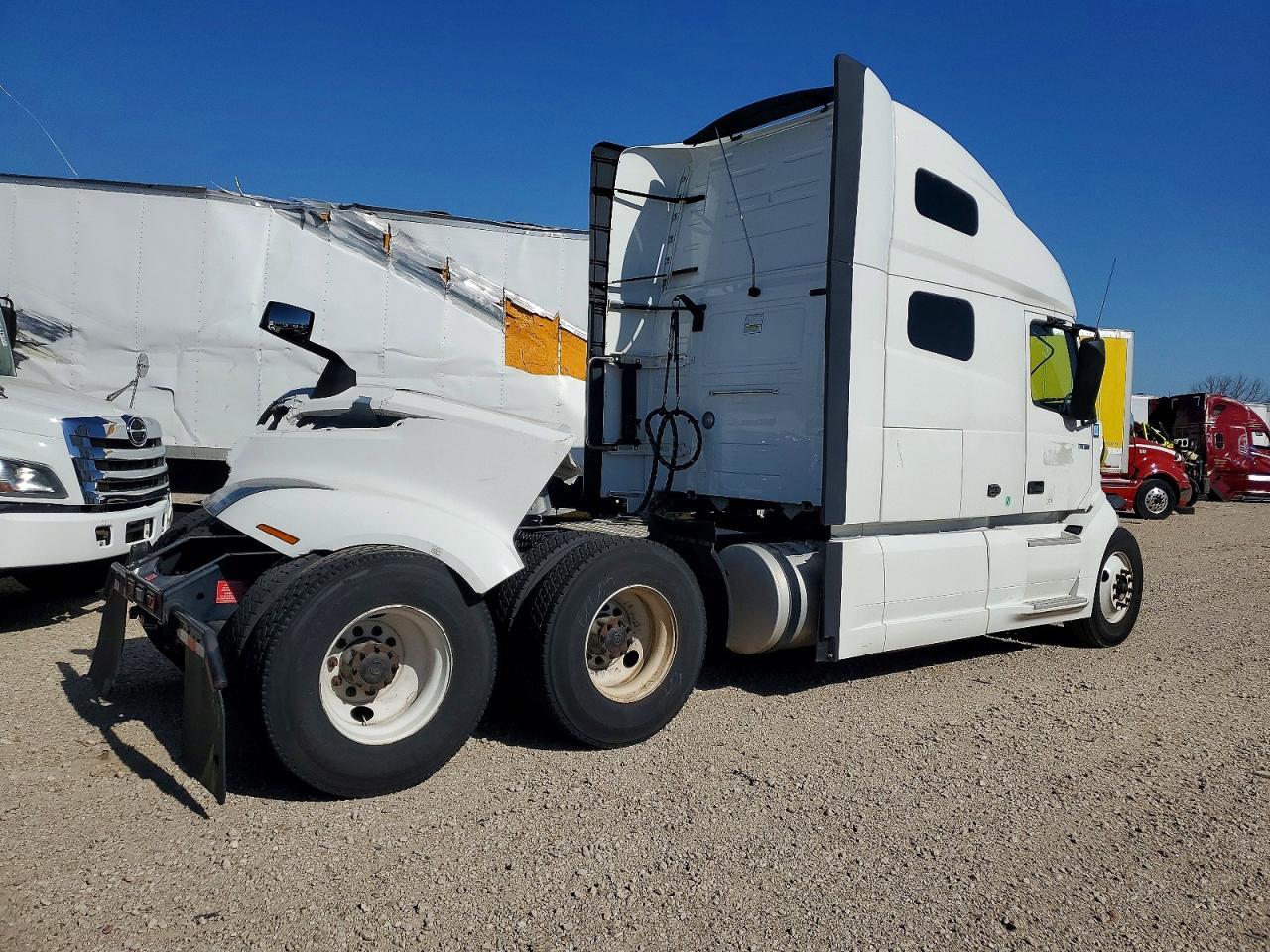 2023 Volv O VNL Semi Truck