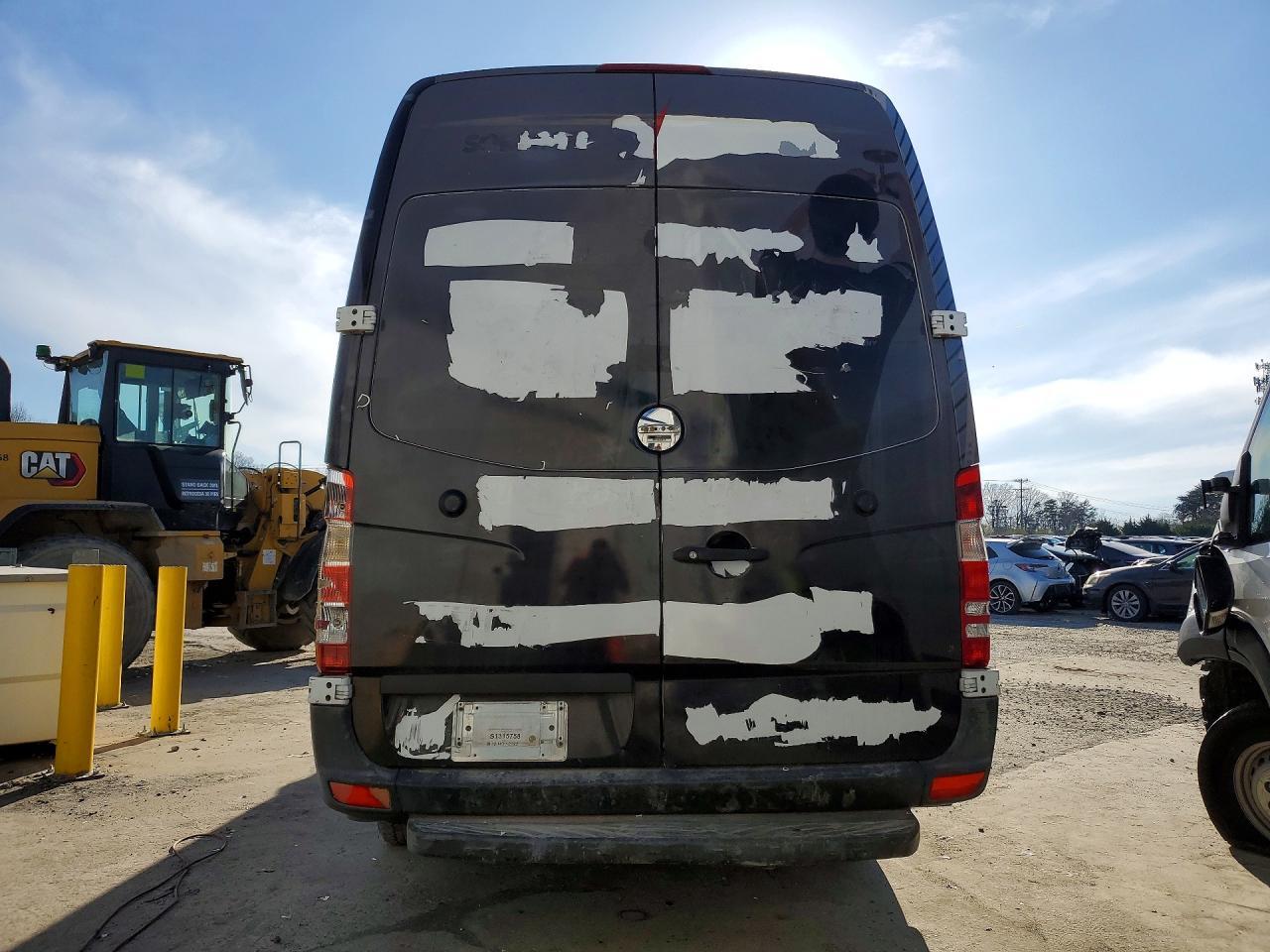 2015 Freightliner Sprinter 2500 Utility / Service Van