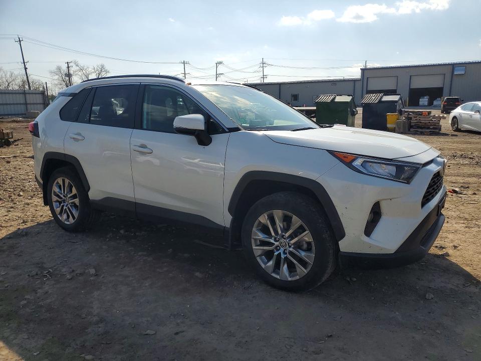 2021 Toyota Rav4 xle Premium