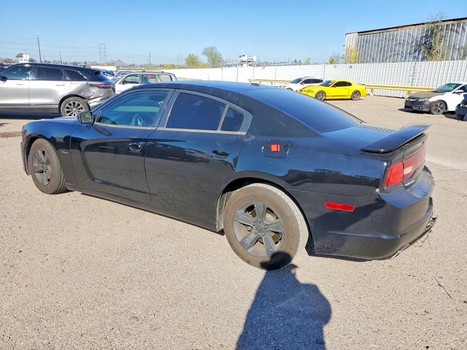 2013 Dodge Charger r