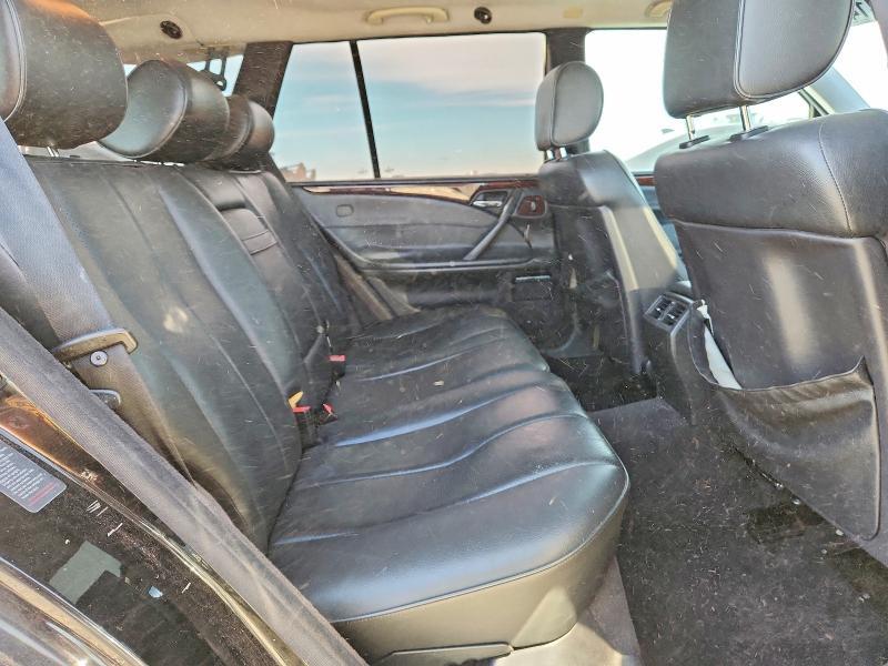 2001 Mercedes-Benz E 320