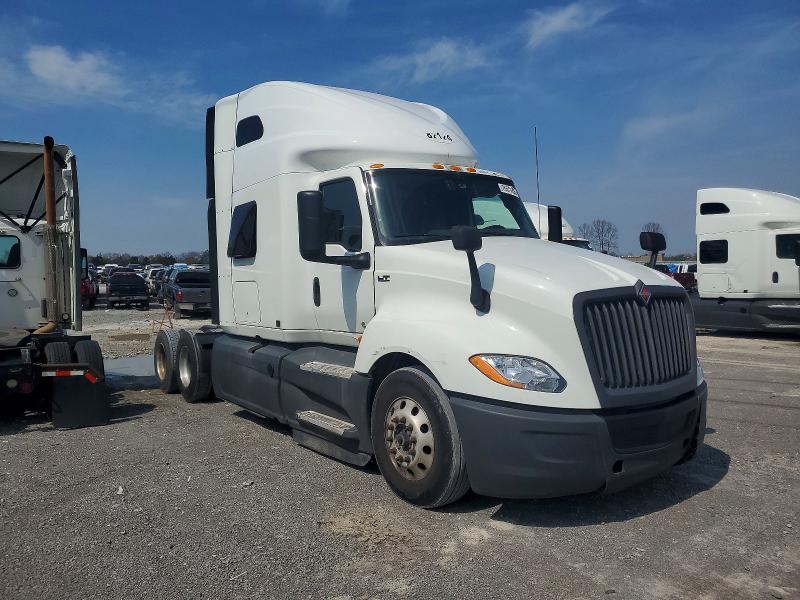 2022 International LT625-Semi Truck