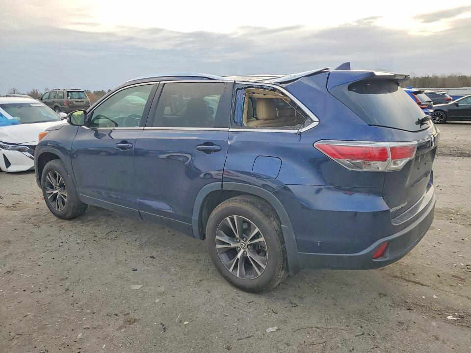 2016 Toyota Highlander xle