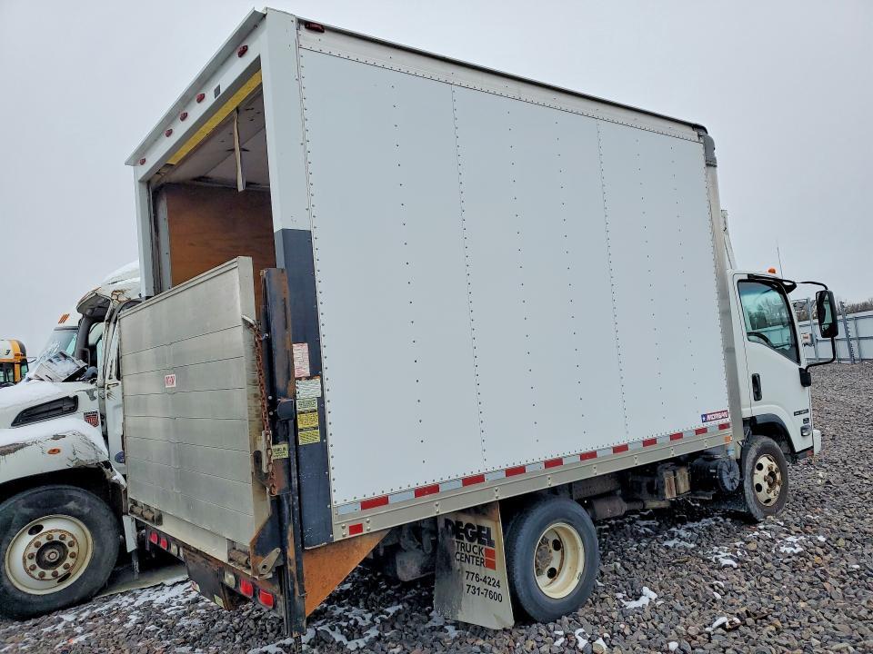 2016 Isuzu NPR BOX Truck