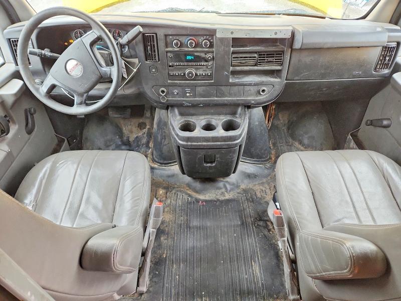 2011 GMC Savana G2500