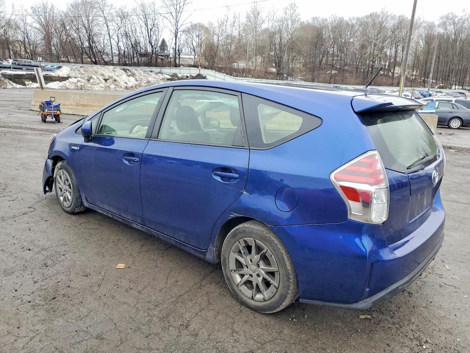 2015 Toyota Prius v Three