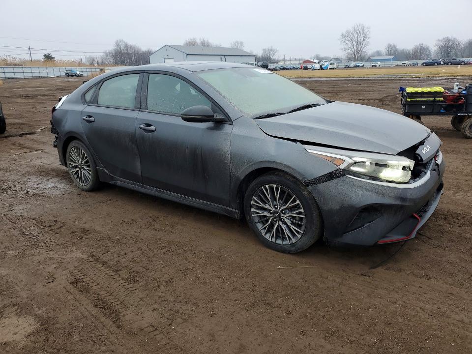 2023 KIA Forte Gt-line