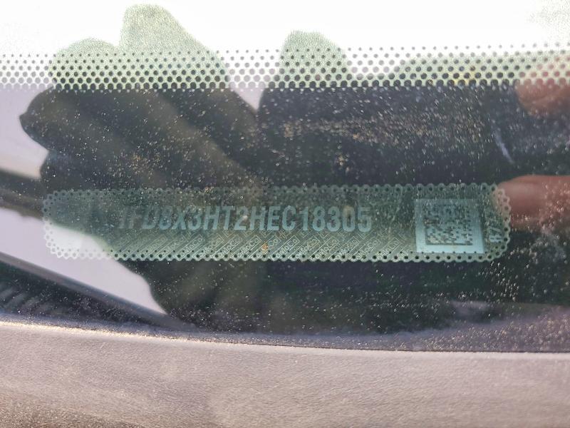 2017 Ford F350 Super Duty Flatbed Truck