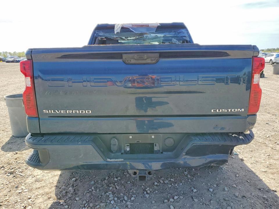 2023 Chevrolet Silverado C1500 Custom