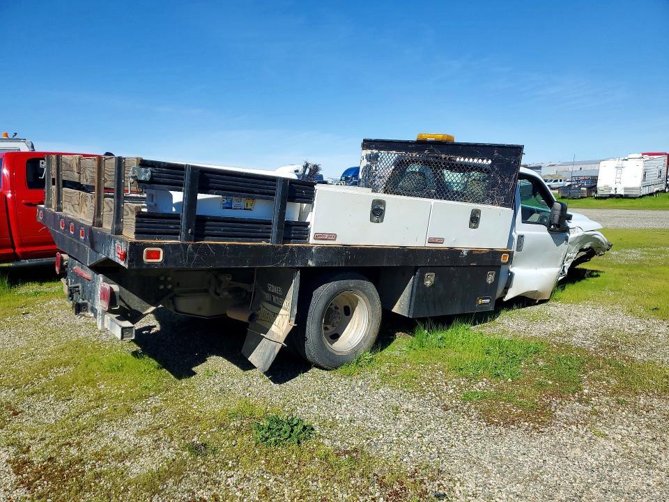 2016 Ford F350 Super Duty Flatbed Truck