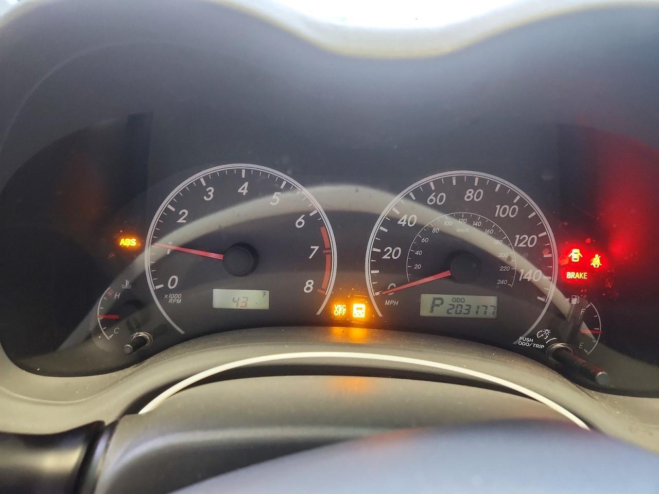 2010 Toyota Corolla le
