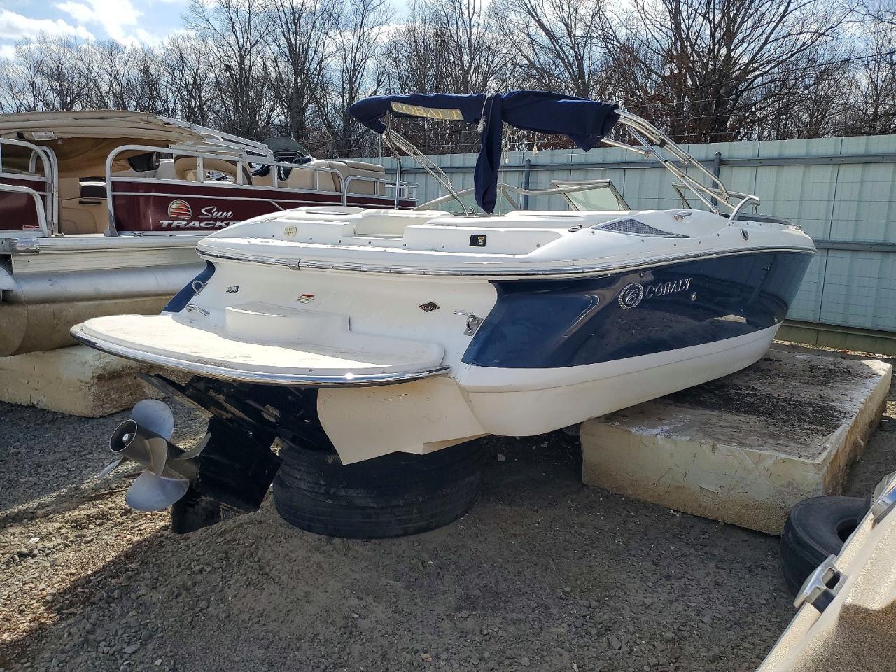 2003 Cobalt Bowrider-Boat