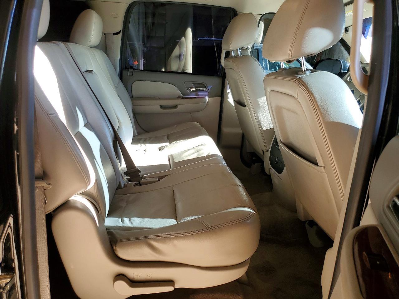 2014 GMC Yukon xl C1500 slt
