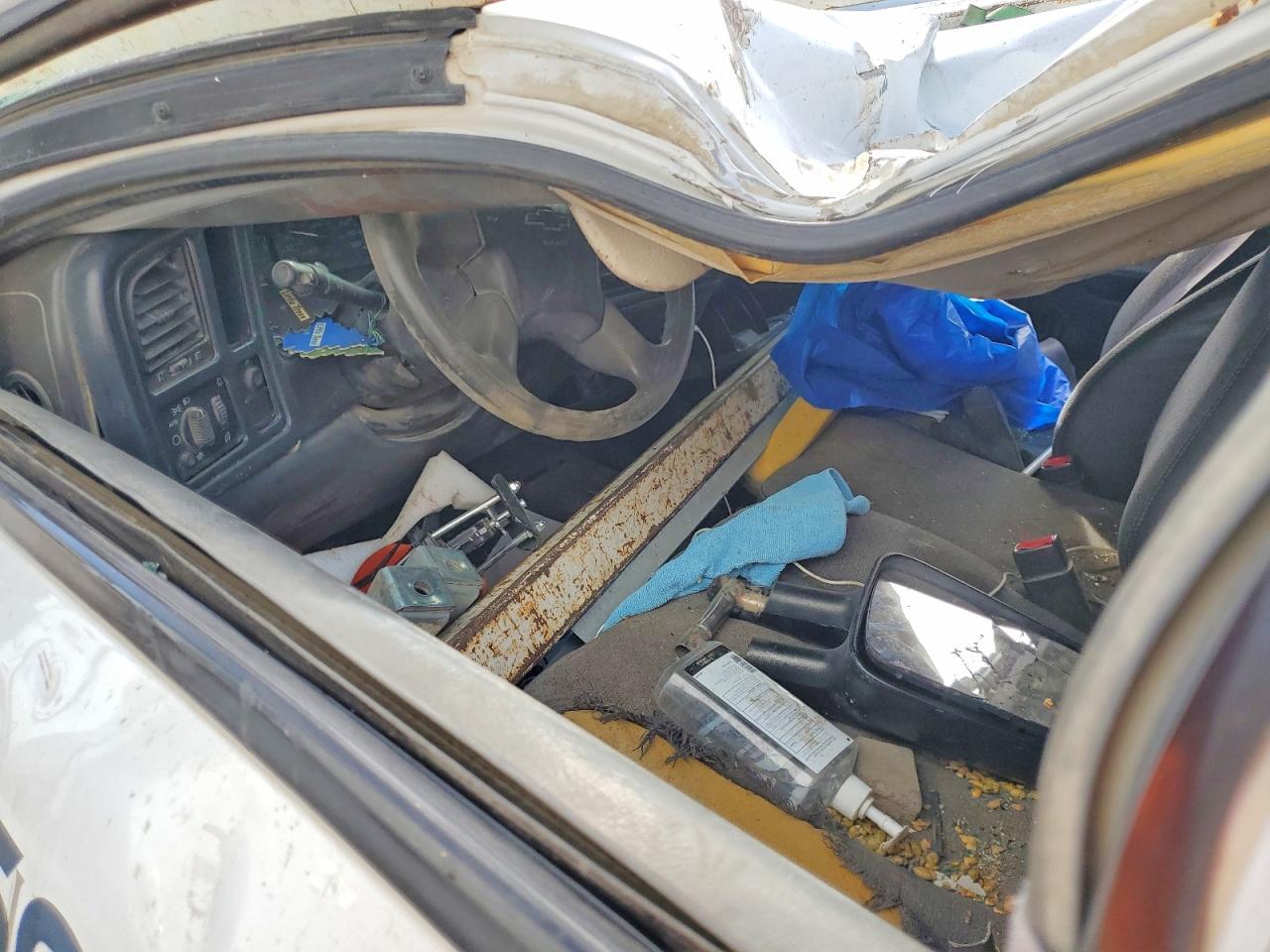 2005 Chevrolet Silverado Flatbed Truck