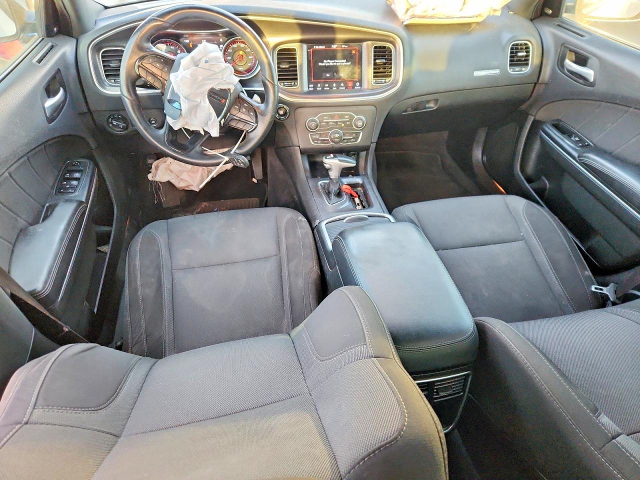 2018 Dodge Charger sxt Plus