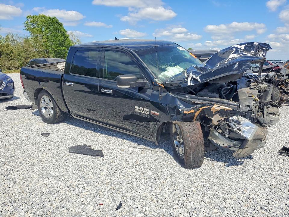 2015 Dodge RAM 1500 SLT