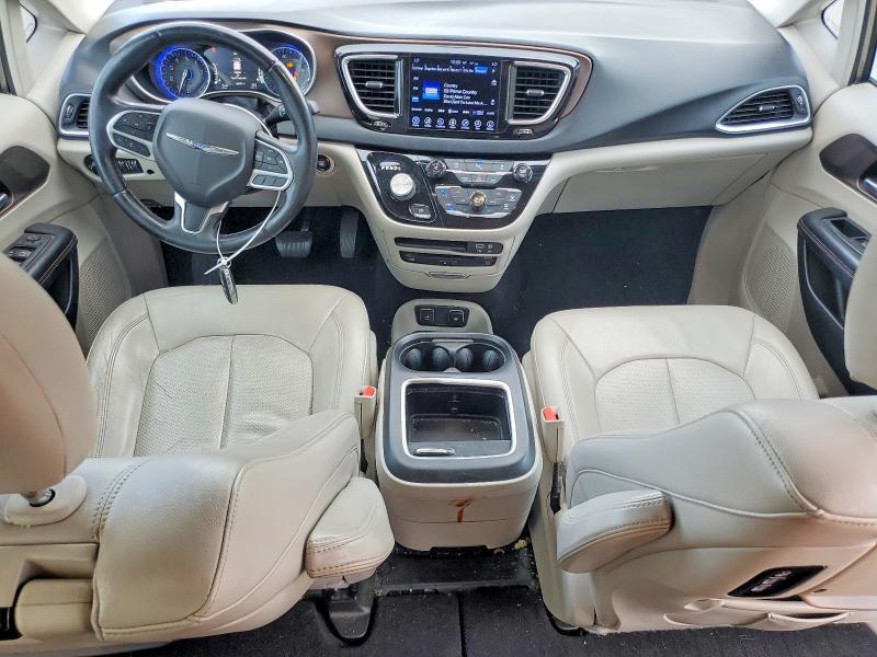 2017 Chrysler Pacifica Touring l Plus