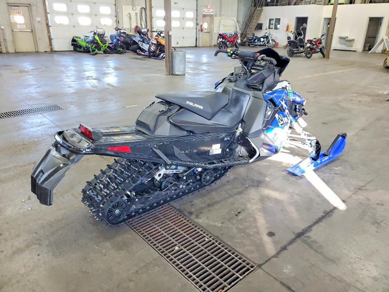 2021 Polaris 2021  XCR 600