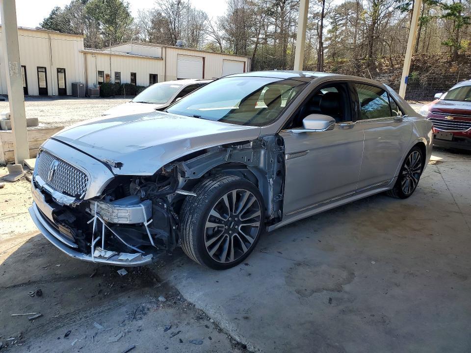 2018 Lincoln Continental Select