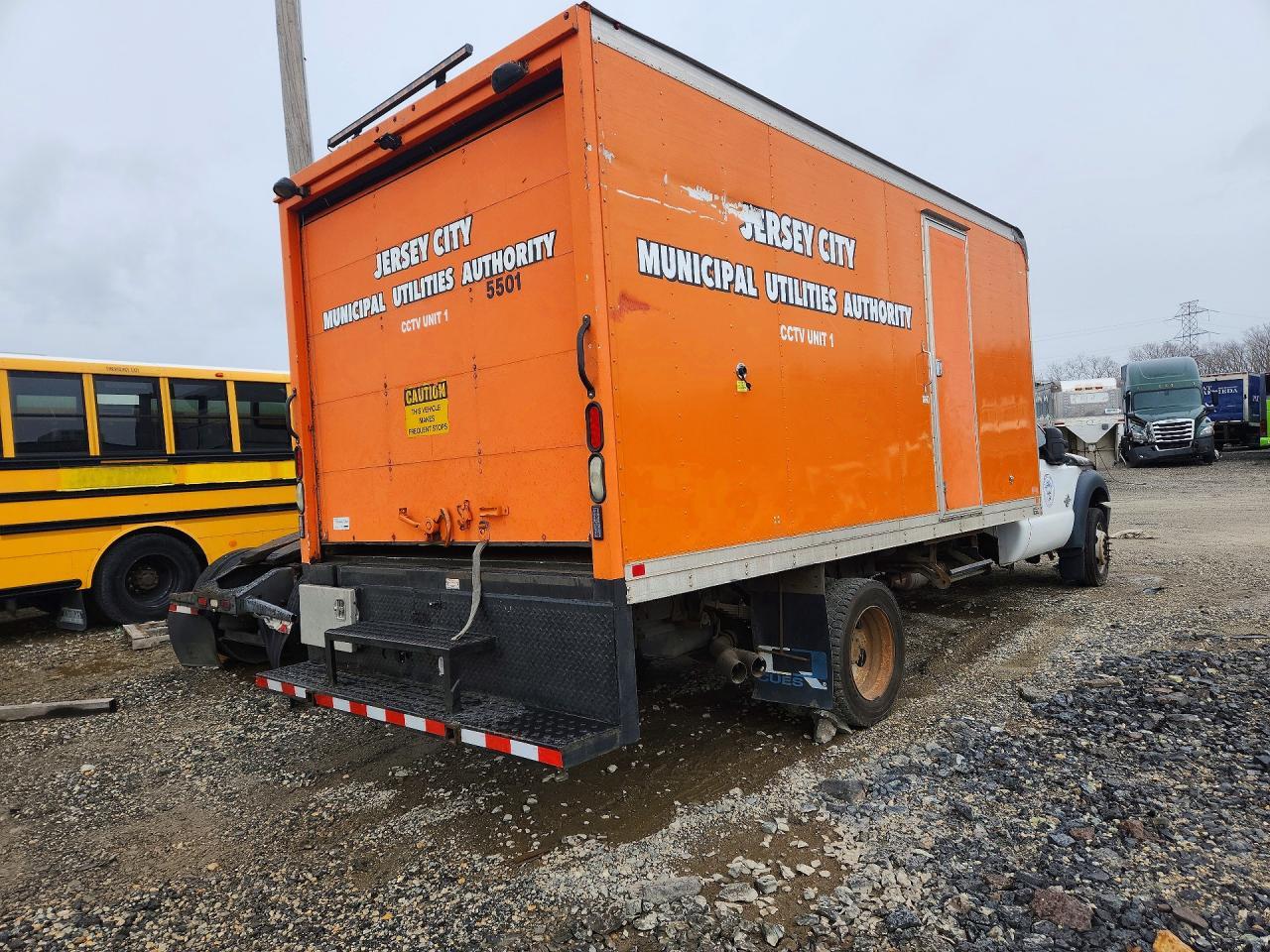 2012 Ford F550 Super Duty BOX Truck