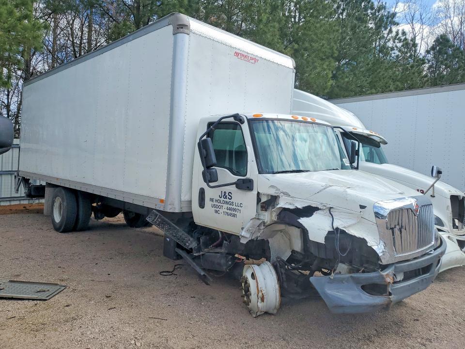 2020 International Mv607