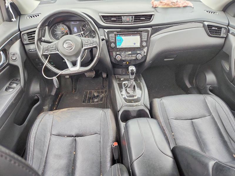 2017 Nissan Rogue Sport sl