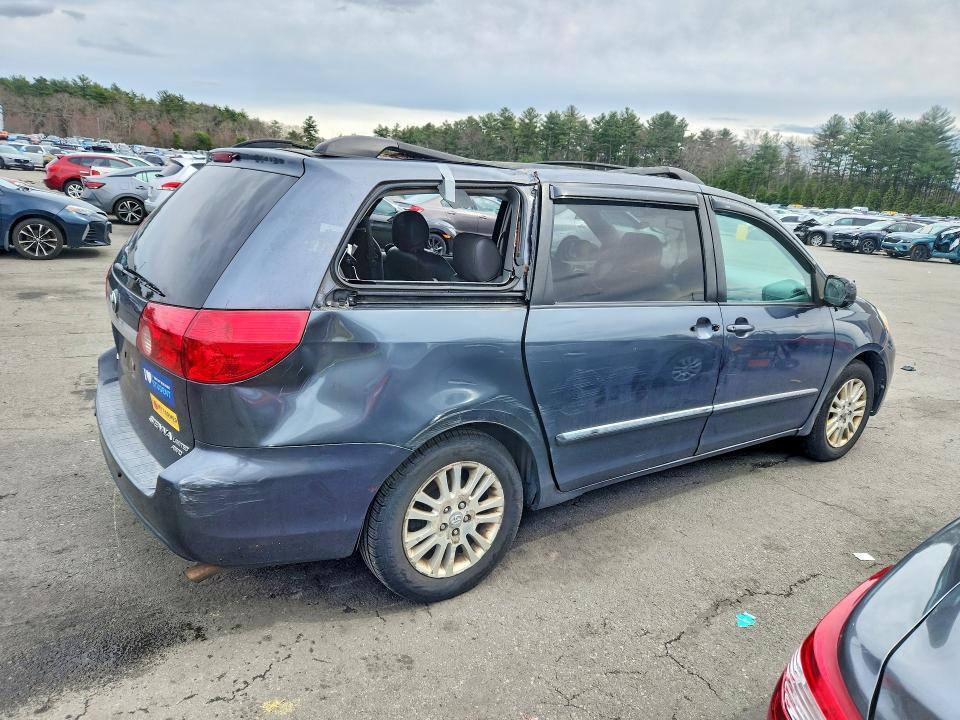 2007 Toyota Sienna xle Limited 7-passenger