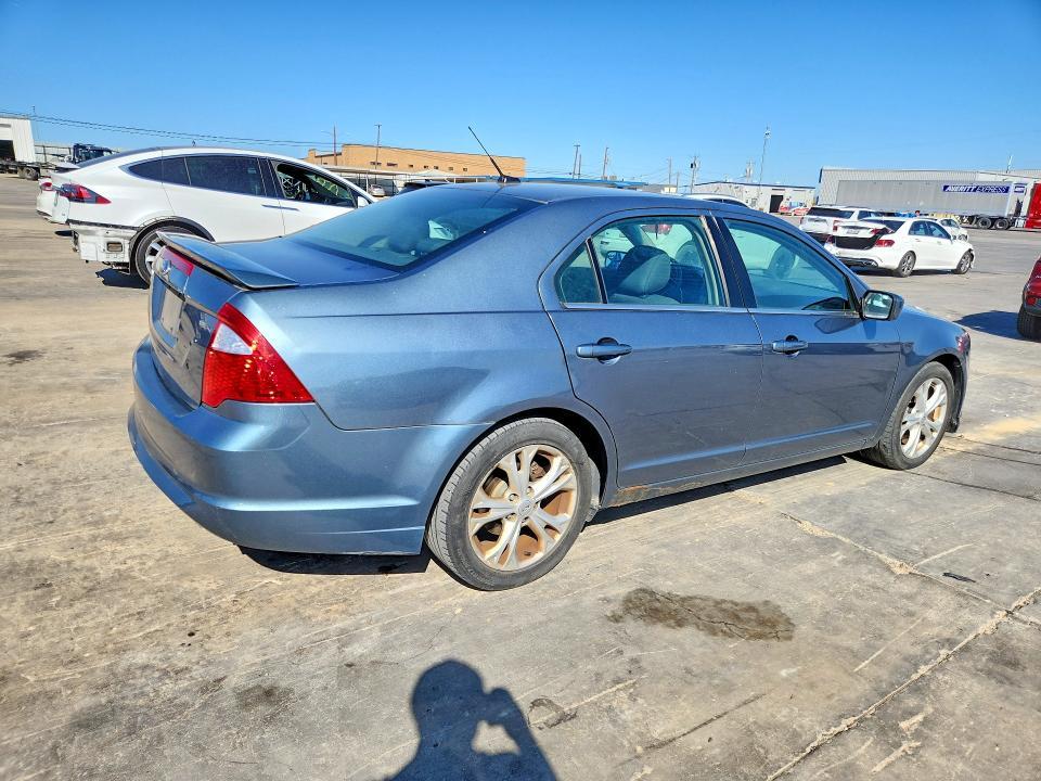 2012 Ford Fusion se