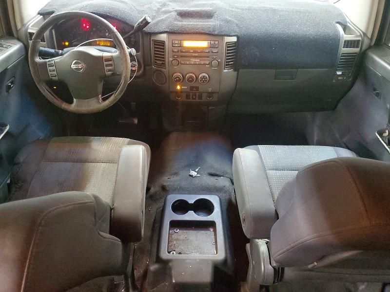 2005 Nissan Titan XE