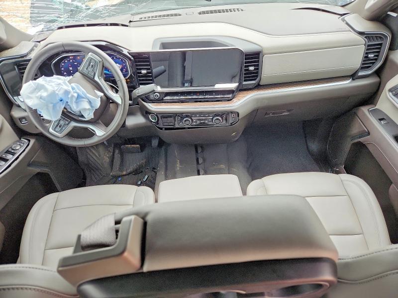 2025 Chevrolet Silverado K1500 LT