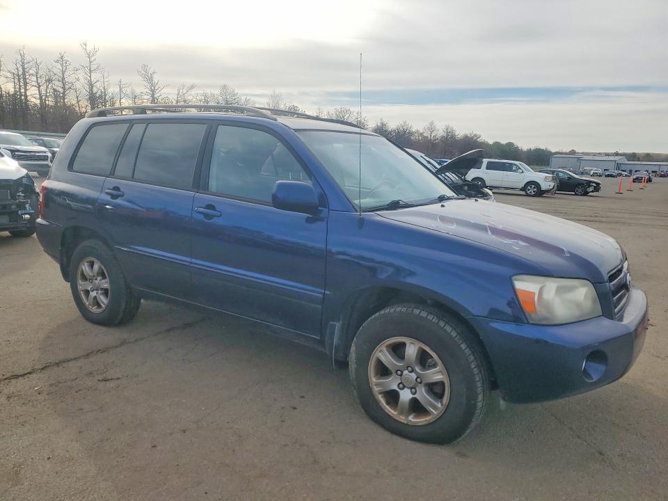 2004 Toyt Highlander