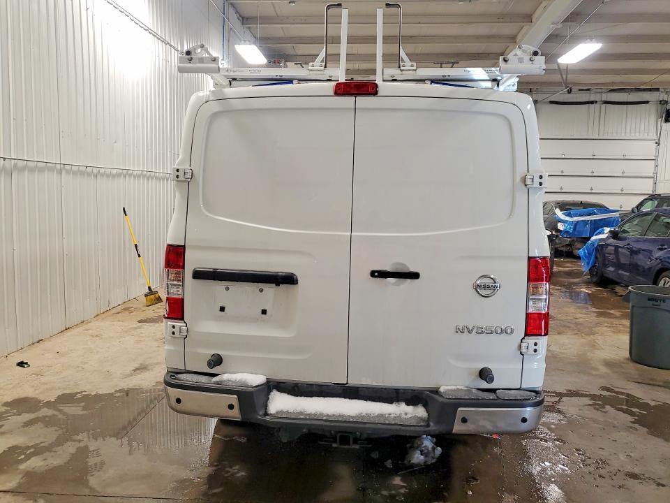 2020 Nissan NV 3500 HD SL