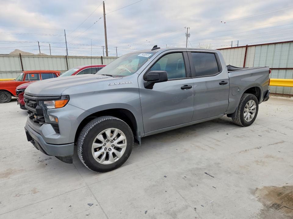 2025 Chevrolet Silverado C1500 Custom