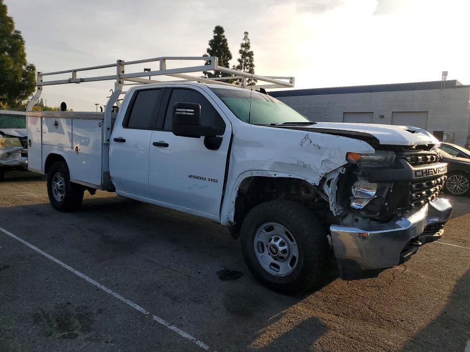 2020 Chevrolet Silverado Delivery Truck
