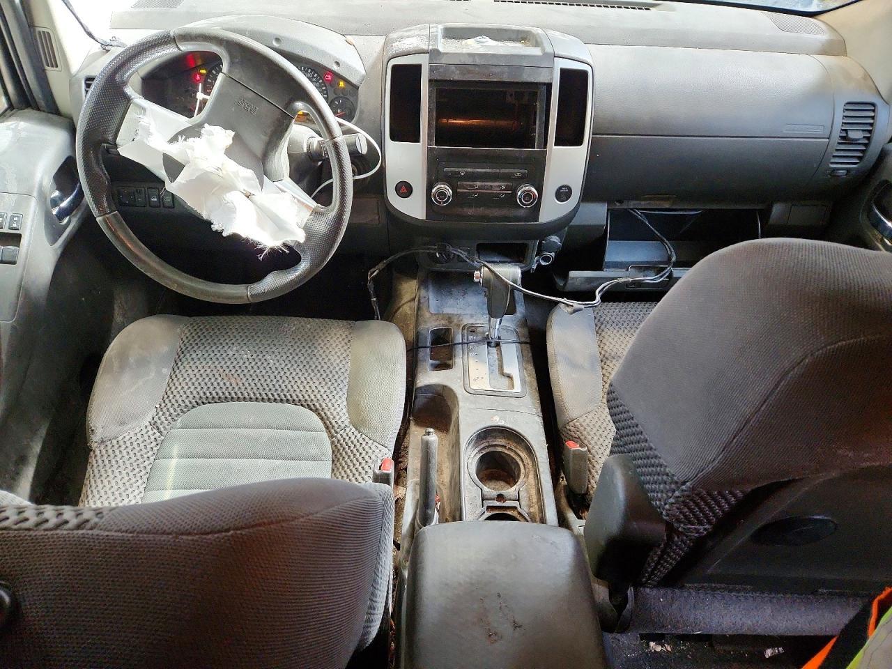 2013 Nissan Frontier SV V6