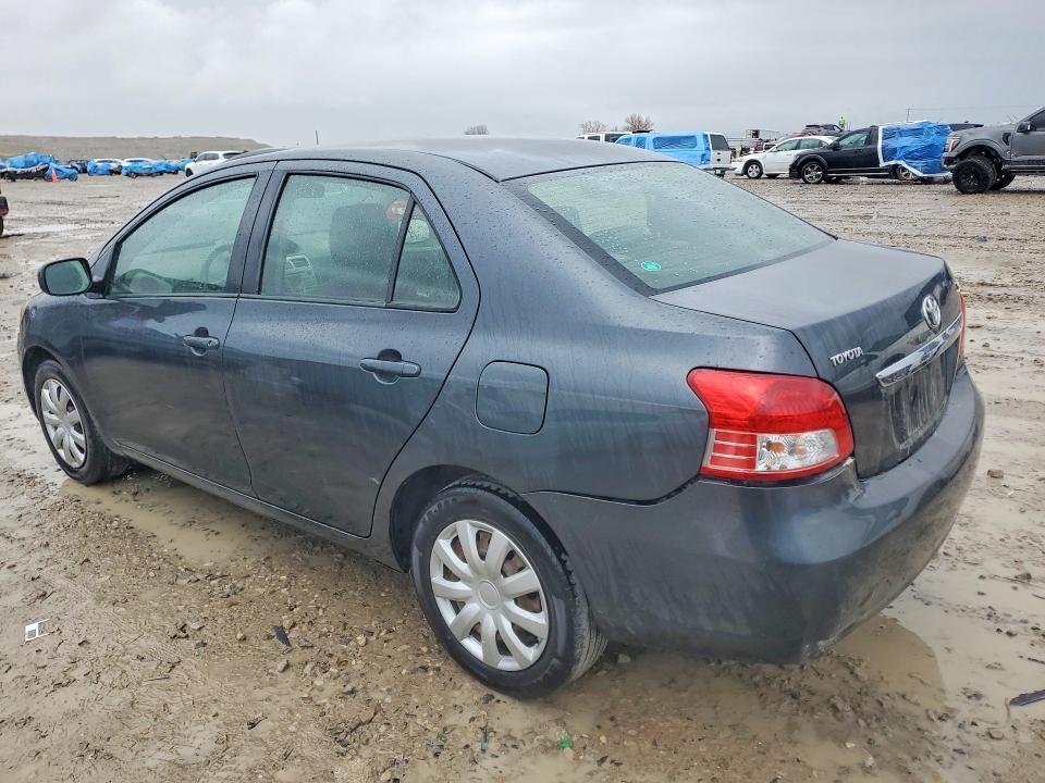 2011 Toyota Yaris Base