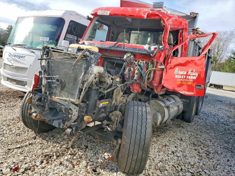 2004 Volvo Vhd Dump Truck