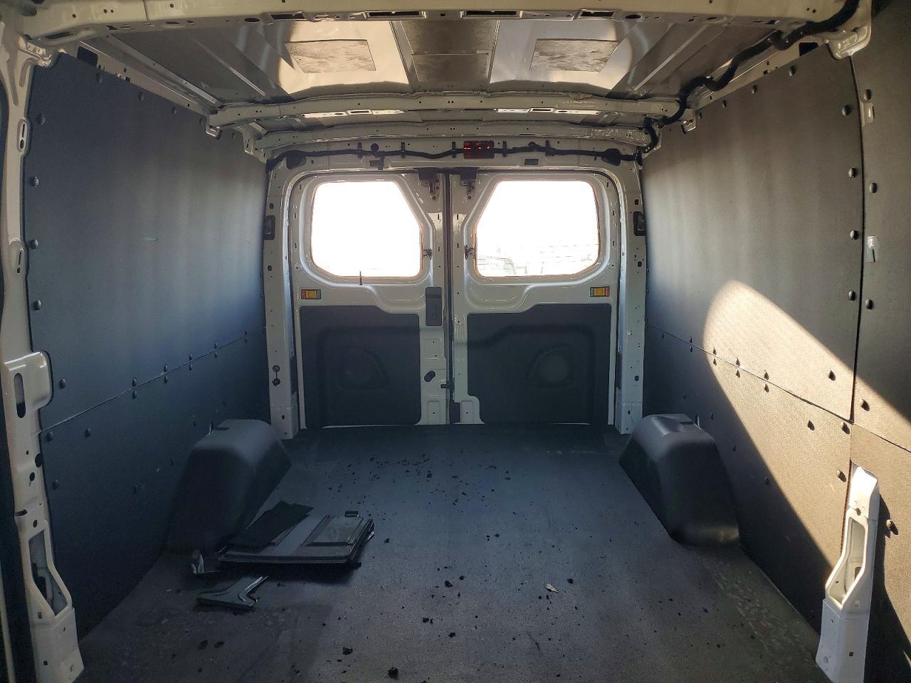 2024 Ford Transit T-250