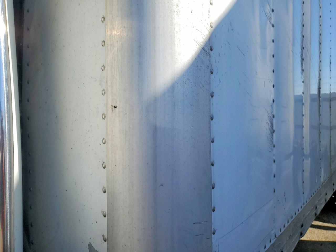 2015 Freightliner Business Class M2 BOX Truck